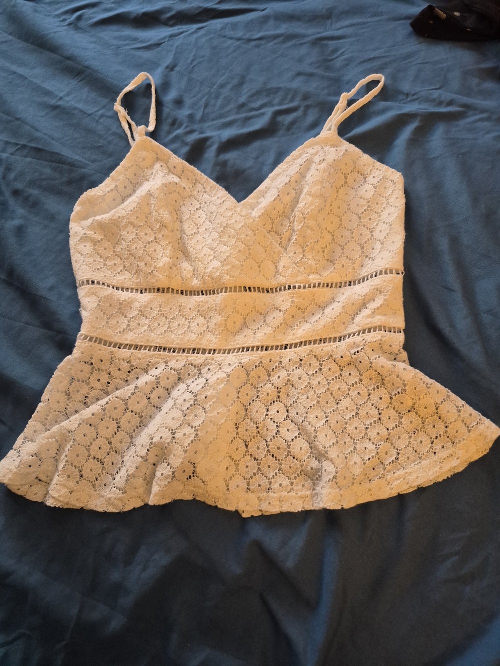 Mi Amore Ivory Lace Peplum Tank Top